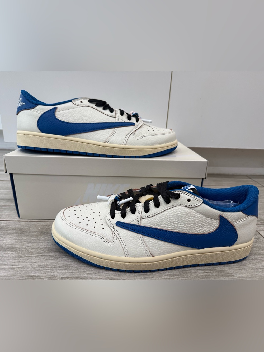Fragment Travis Scott Jordan 1 Retro Low DM7866-104 Sail Black Military Blue 12
